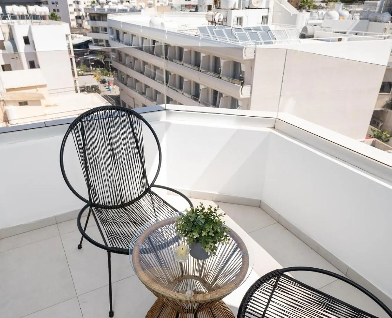 Lazuli Seaview Apartments 2Bdr Ларнака 0*,