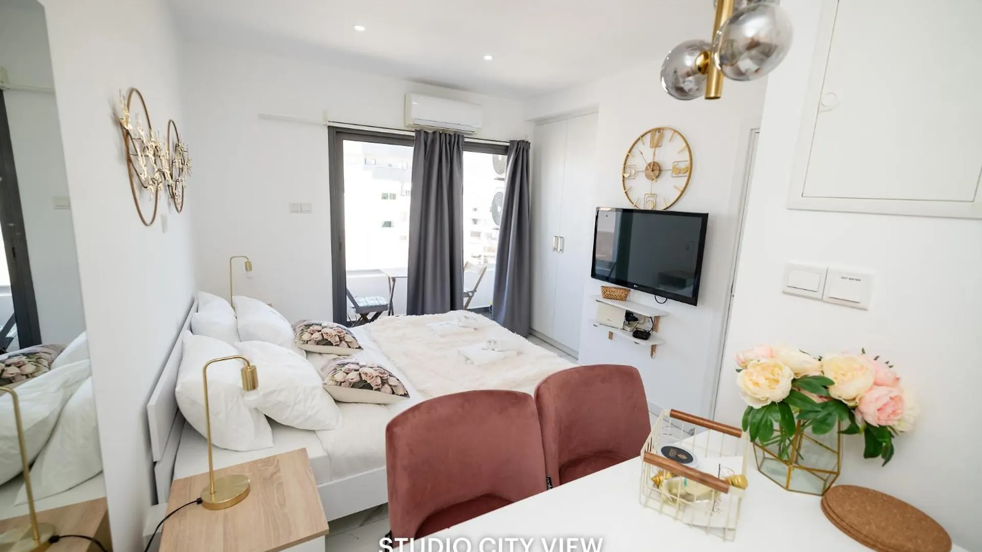 Lazuli Seaview Apartments 2Bdr Larnaca